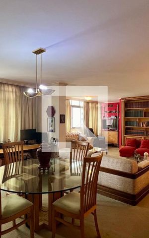 Apartamento à venda com 180m², 3 quartos e 2 vagas Apartamento à venda com 180m², 3 quartos e 2 vagasSala de Jantar