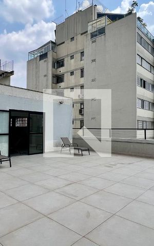Apartamento à venda com 180m², 3 quartos e 2 vagas Apartamento à venda com 180m², 3 quartos e 2 vagasSolarium