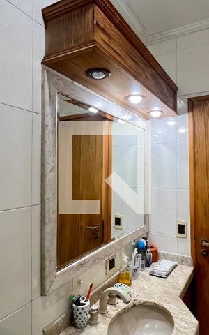 Apartamento à venda com 180m², 3 quartos e 2 vagas Apartamento à venda com 180m², 3 quartos e 2 vagasBanheiro