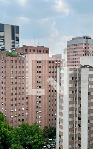 Apartamento à venda com 180m², 3 quartos e 2 vagas Apartamento à venda com 180m², 3 quartos e 2 vagasVista da Sala