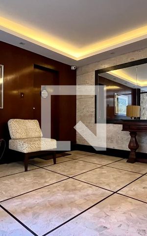 Apartamento à venda com 180m², 3 quartos e 2 vagas Apartamento à venda com 180m², 3 quartos e 2 vagasHall de entrada