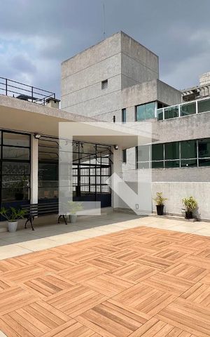 Apartamento à venda com 180m², 3 quartos e 2 vagas Apartamento à venda com 180m², 3 quartos e 2 vagasRooftop