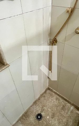 Apartamento à venda com 180m², 3 quartos e 2 vagas Apartamento à venda com 180m², 3 quartos e 2 vagasBanheiro