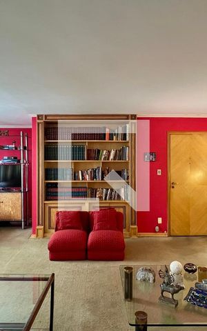 Apartamento à venda com 180m², 3 quartos e 2 vagas Apartamento à venda com 180m², 3 quartos e 2 vagasSala
