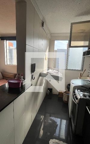 Apartamento para alugar com 48m², 2 quartos e 1 vaga Apartamento para alugar com 48m², 2 quartos e 1 vagaCozinha e Área de Serviço