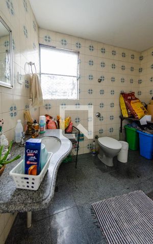 Apartamento à venda com 90m², 3 quartos e sem vagaBanheiro