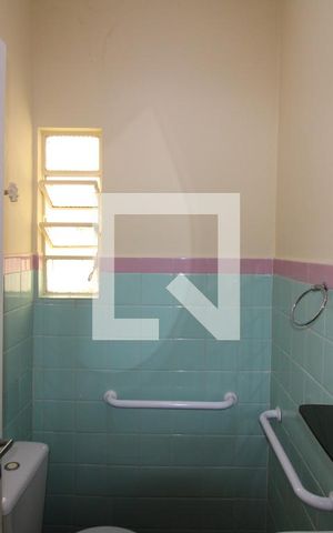 Casa para alugar com 88m², 2 quartos e 1 vagaBanheiro 1