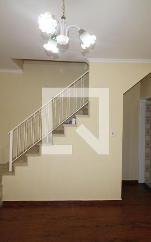 Casa para alugar com 88m², 2 quartos e 1 vagaSala