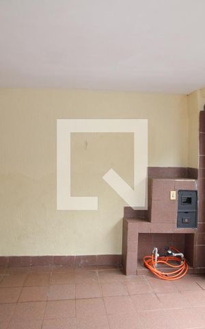 Casa para alugar com 88m², 2 quartos e 1 vagaGaragem