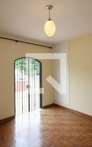 Casa para alugar com 88m², 2 quartos e 1 vagaQuarto 1