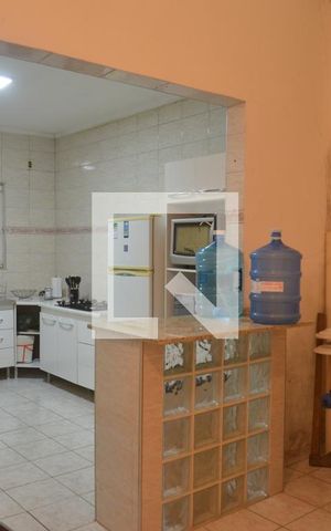 Casa para alugar com 720m², 5 quartos e 3 vagasÁrea de Serviço