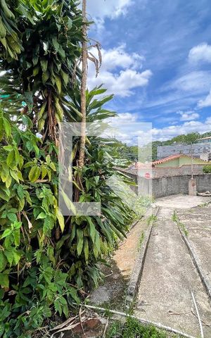 Casa à venda com 85m², 3 quartos e 1 vaga Casa à venda com 85m², 3 quartos e 1 vagaÁrea comum