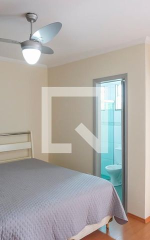 Casa à venda com 200m², 3 quartos e 5 vagasSuíte
