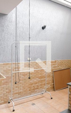 Casa à venda com 200m², 3 quartos e 5 vagasÁrea de serviço