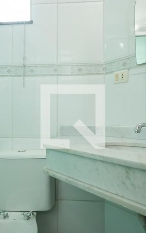 Casa à venda com 200m², 3 quartos e 5 vagasBanheiro da suíte