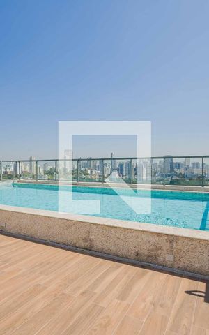 Studio para alugar com 27m², 1 quarto e sem vagaPiscina