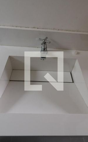 Studio à venda com 24m², 0 quarto e sem vagaBanheiro - Pia