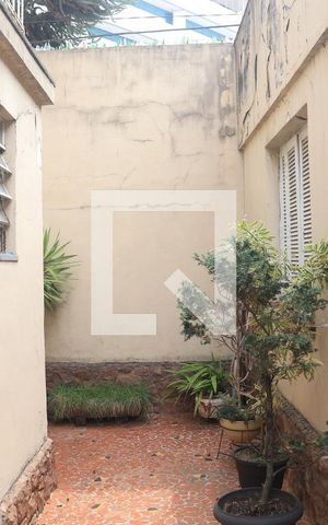 Casa para alugar com 180m², 3 quartos e 2 vagasQuintal