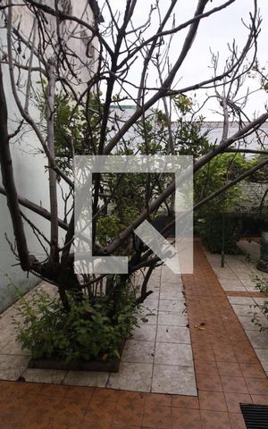 Casa à venda com 136m², 2 quartos e 1 vagaJardim