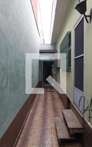 Casa à venda com 136m², 2 quartos e 1 vagaCorredor