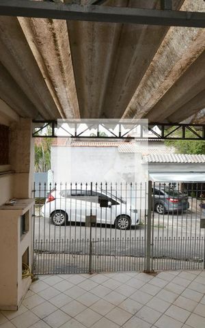 Casa à venda com 150m², 2 quartos e 2 vagasVista do Quarto 2