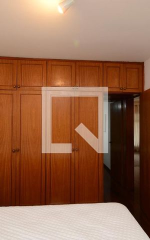 Casa à venda com 150m², 2 quartos e 2 vagasSuíte