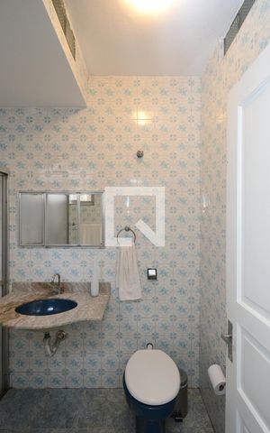 Casa à venda com 150m², 2 quartos e 2 vagasBanheiro da Suíte