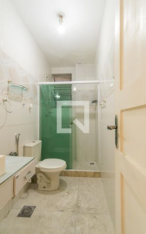 Apartamento à venda com 70m², 2 quartos e sem vaga Apartamento à venda com 70m², 2 quartos e sem vagaBanheiro