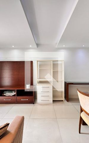 Apartamento à venda com 70m², 2 quartos e 1 vaga Apartamento à venda com 70m², 2 quartos e 1 vagaSala