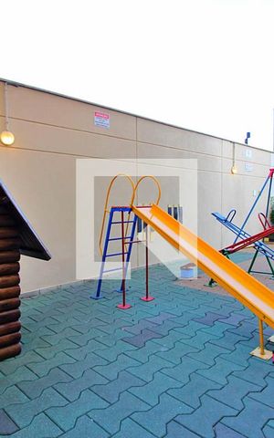 Apartamento à venda com 70m², 2 quartos e 1 vaga Apartamento à venda com 70m², 2 quartos e 1 vagaÁrea comum - Playground