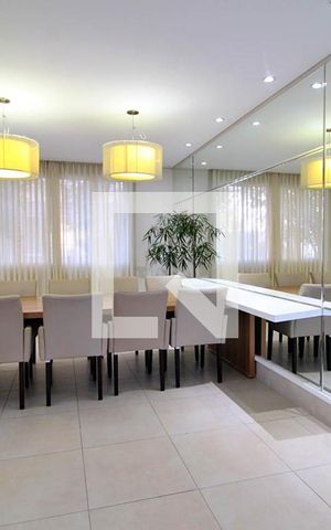 Apartamento à venda com 70m², 2 quartos e 1 vaga Apartamento à venda com 70m², 2 quartos e 1 vagaÁrea comum - Salão de festas