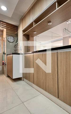 Apartamento à venda com 70m², 2 quartos e 1 vaga Apartamento à venda com 70m², 2 quartos e 1 vagaCozinha
