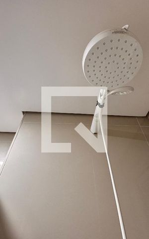 Apartamento à venda com 70m², 2 quartos e 1 vaga Apartamento à venda com 70m², 2 quartos e 1 vagaBanheiro