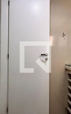 Apartamento à venda com 70m², 2 quartos e 1 vaga Apartamento à venda com 70m², 2 quartos e 1 vagaBanheiro da Suíte