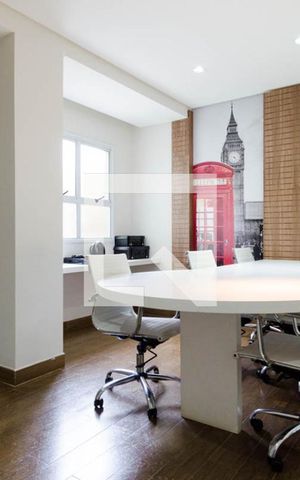 Apartamento à venda com 70m², 2 quartos e 1 vaga Apartamento à venda com 70m², 2 quartos e 1 vagaHome Office