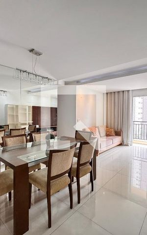 Apartamento à venda com 70m², 2 quartos e 1 vaga Apartamento à venda com 70m², 2 quartos e 1 vagaSala