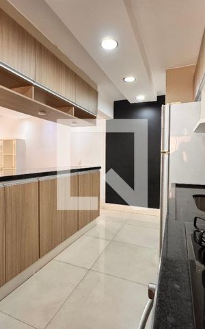 Apartamento à venda com 70m², 2 quartos e 1 vaga Apartamento à venda com 70m², 2 quartos e 1 vagaCozinha