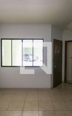Casa de condomínio à venda com 90m², 3 quartos e 2 vagasSala