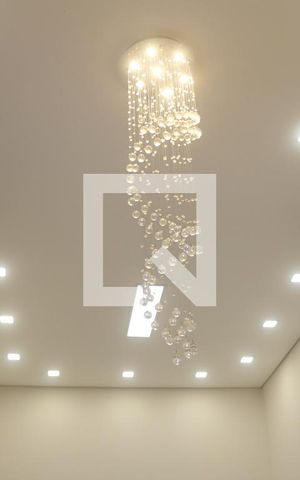 Casa à venda com 185m², 3 quartos e 5 vagasSala
