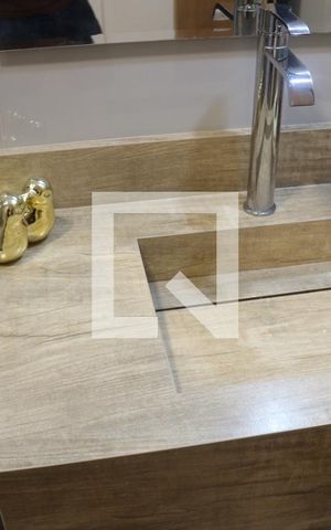 Casa à venda com 185m², 3 quartos e 5 vagasBanheiro da Suíte 1