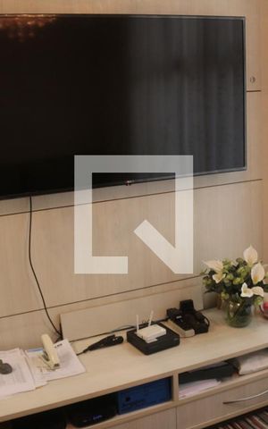 Casa à venda com 185m², 3 quartos e 5 vagasSuíte 3
