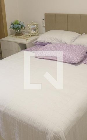 Casa à venda com 185m², 3 quartos e 5 vagasSuíte 2