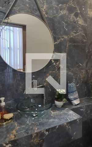 Casa à venda com 185m², 3 quartos e 5 vagas Casa à venda com 185m², 3 quartos e 5 vagasLavabo