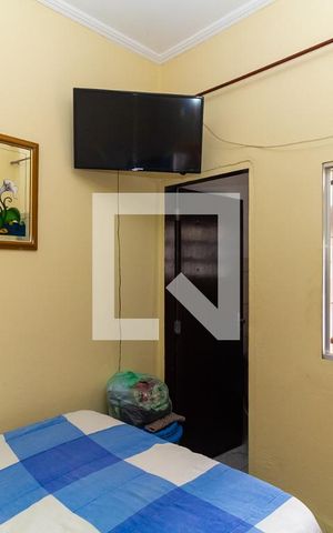 Casa à venda com 144m², 2 quartos e 3 vagas Casa à venda com 144m², 2 quartos e 3 vagasQuarto 2 - Suíte