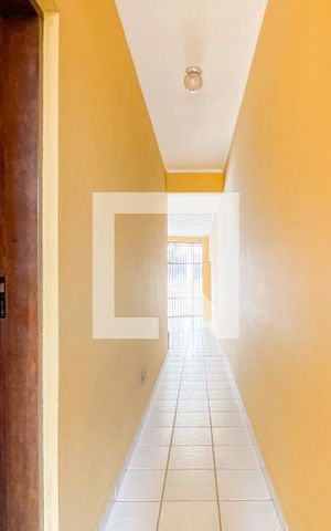 Casa para alugar com 100m², 2 quartos e 1 vaga Casa para alugar com 100m², 2 quartos e 1 vagaEntrada