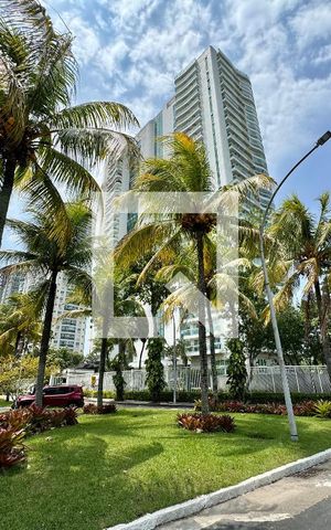 Apartamento à venda com 220m², 4 quartos e 3 vagas Apartamento à venda com 220m², 4 quartos e 3 vagasFachada