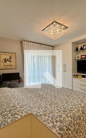 Apartamento à venda com 220m², 4 quartos e 3 vagas Apartamento à venda com 220m², 4 quartos e 3 vagasSuíte 1