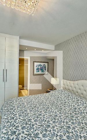 Apartamento à venda com 220m², 4 quartos e 3 vagas Apartamento à venda com 220m², 4 quartos e 3 vagasSuíte 1