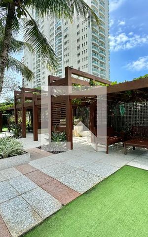 Apartamento à venda com 220m², 4 quartos e 3 vagas Apartamento à venda com 220m², 4 quartos e 3 vagasÁrea comum