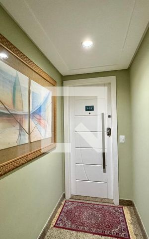 Apartamento à venda com 220m², 4 quartos e 3 vagas Apartamento à venda com 220m², 4 quartos e 3 vagasPorta de entrada